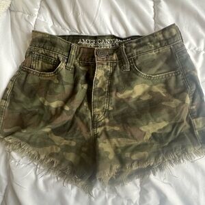 American Eagle Women's Camo Shorts